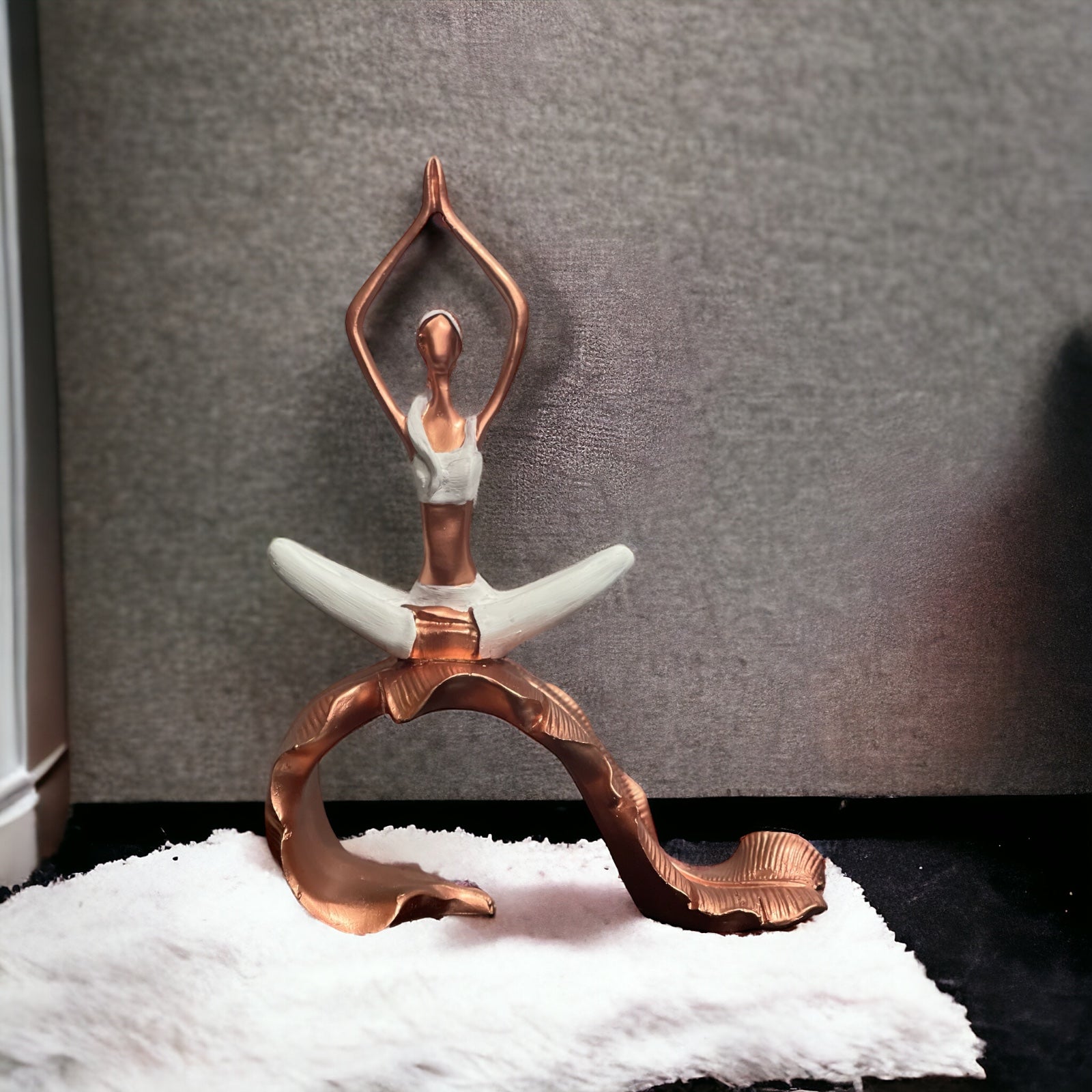 Abstract Resin Yoga Girl Sitting on Leaf Statue Lady Figurine H 30 cm