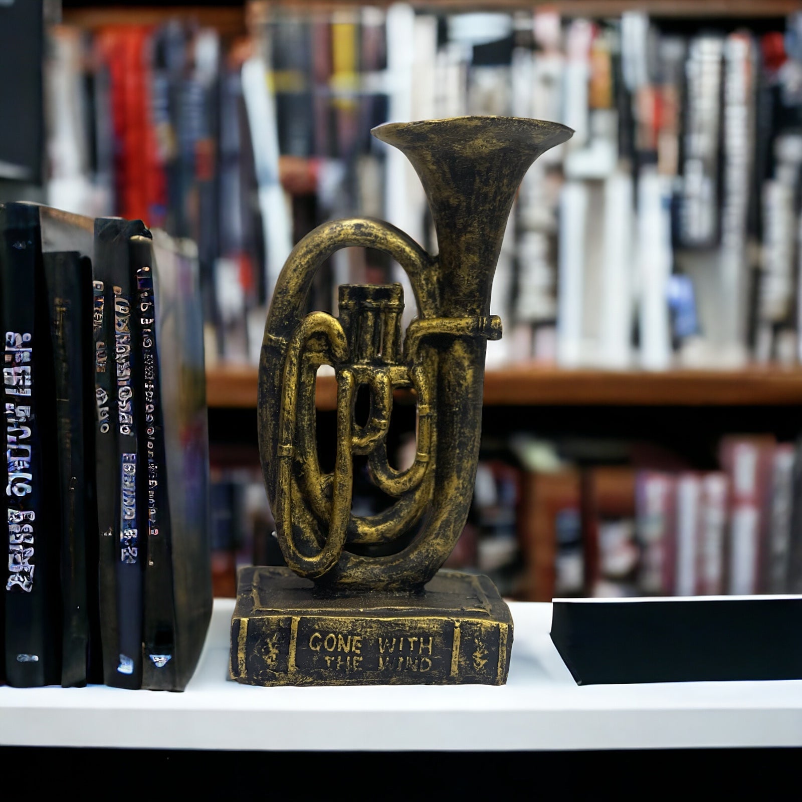 Musical Instruments Showpiece Polyresin for Home Décor Wall Shelf Table Office Living Room Decoration Item H- 27