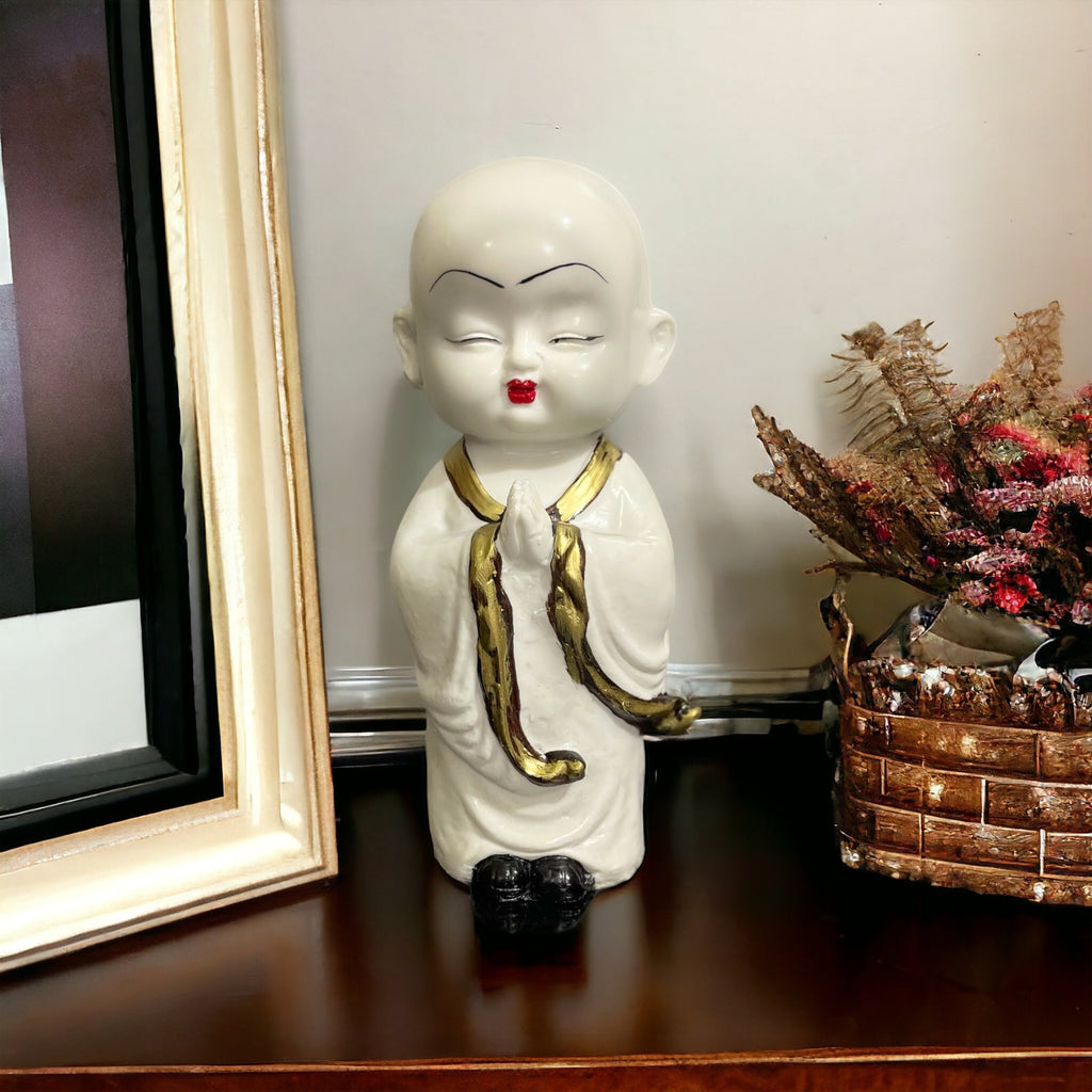 Welcome Baby Monk Idol Polyresin Namaste Buddha Statue for Home Decor Gift