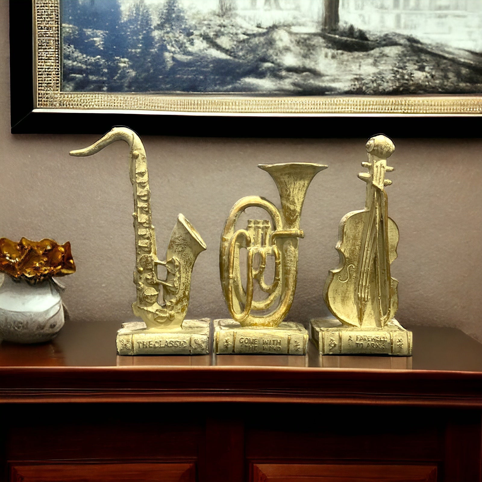 Musical Instruments Showpiece Polyresin for Home Décor Decoration Item H- 27cm