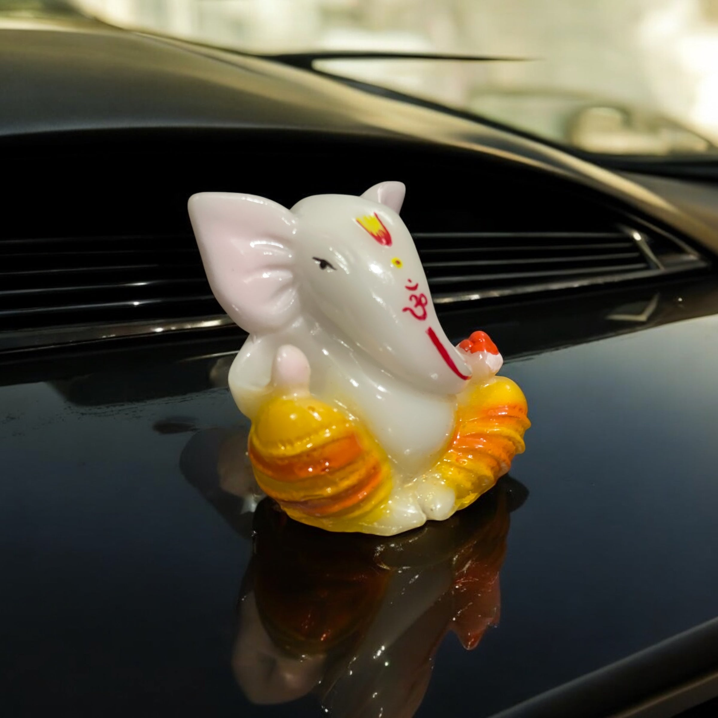 Lord Cute Ganesh Idol Lucky Ganesh Idol For Vehicle Car Dashboard Gifting Office Puja Decor Height 2.75 Inches