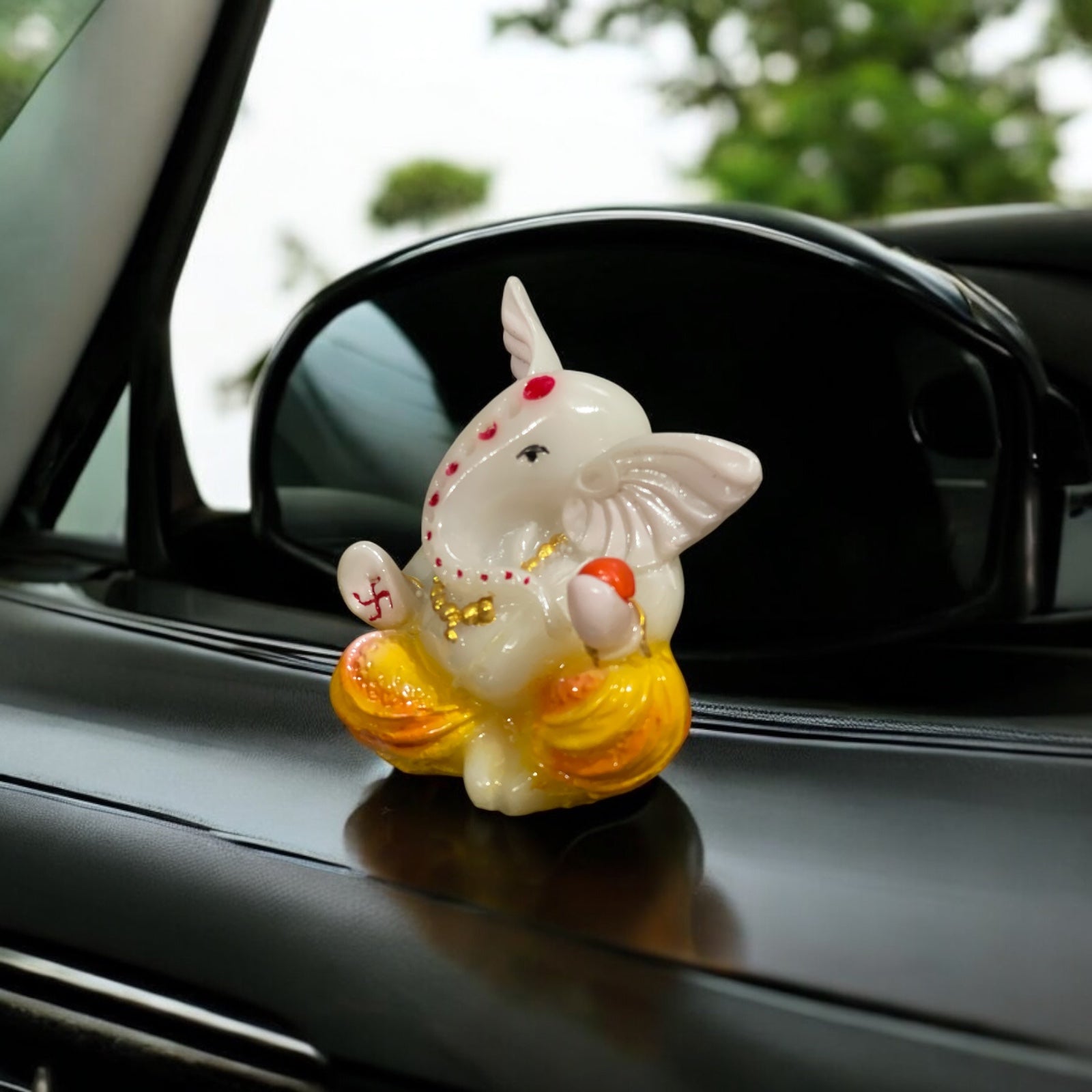 Small Lord Ganpati Statue Best For Car Dashboard Gifting Office Home Puja Decor Height 2.75 Inches