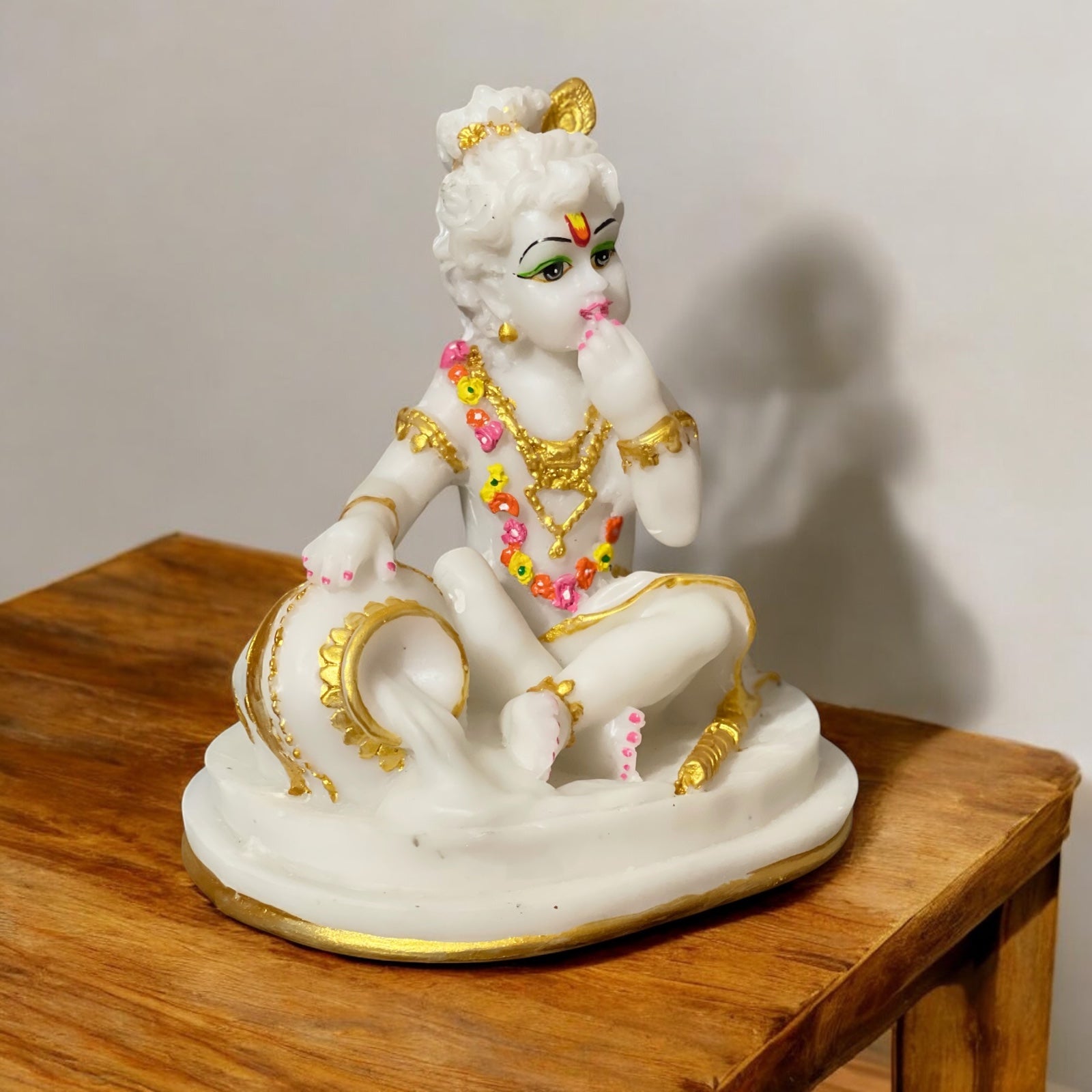 Makhan Chor Marble Krishan Statue, Height -19 cm